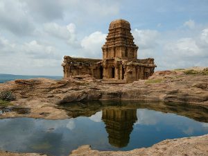 1024px northern fort temple badami karnataka 1574945664