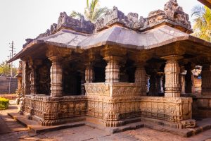 india karnataka gadag trikuteshwara temple 12